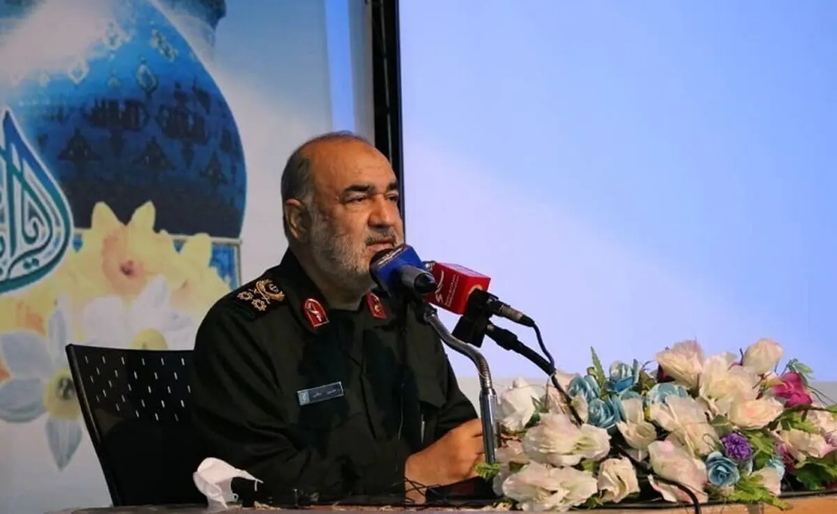 سردار سلامی: سپاه آماده آموزش نیرو‌های مسلح عراق است
