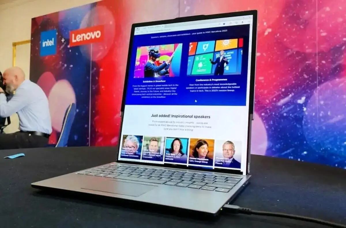 (ویدئو) اختراع جدید لنوو؛ یک لپ تاپ با نمایشگر رول شونده!