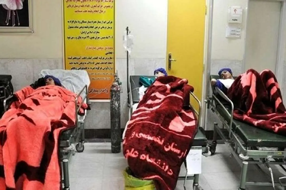 یک نماینده: «سرنخهایی» در پرونده مسمومیتها بهدست آمده است