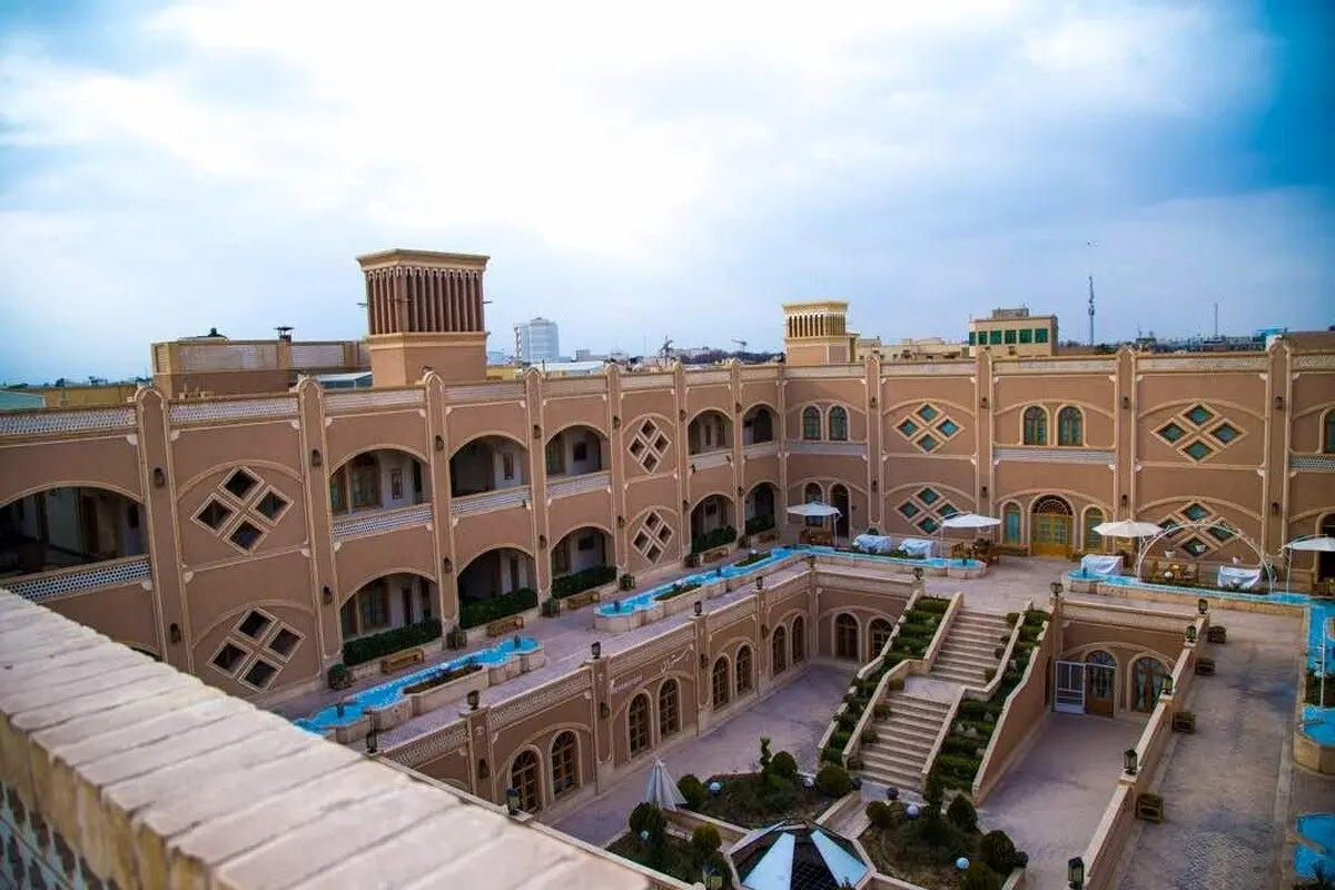 با هتل داد یزد آشنا شوید + امکانات و عکس