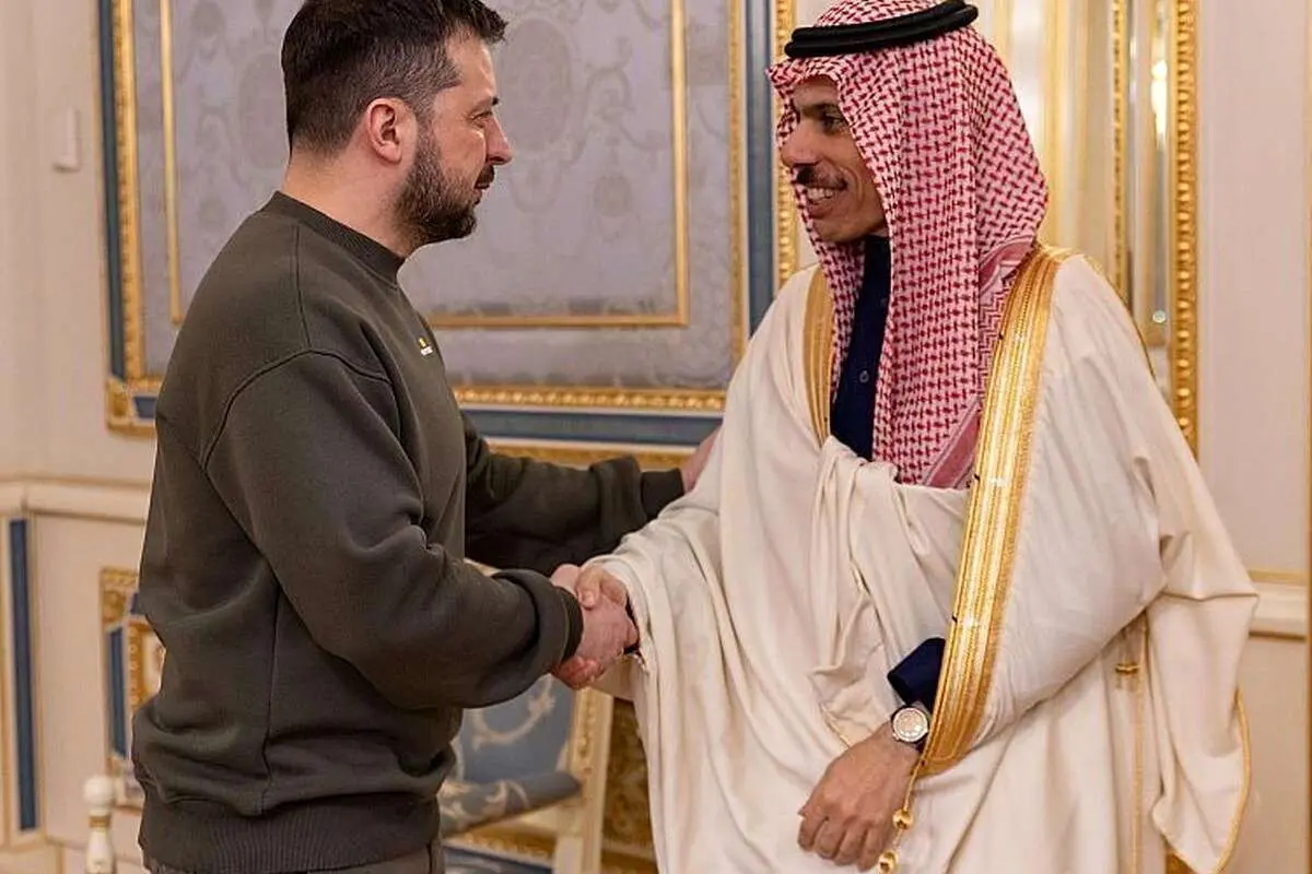بازی دوگانه ریاض با مسکو و کییف