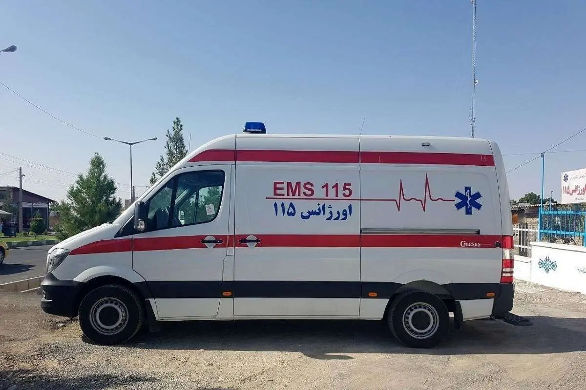 مسمومیت دانشآموزان به پردیس رسید/ انتقال ۳۵ دانشآموز به بیمارستان