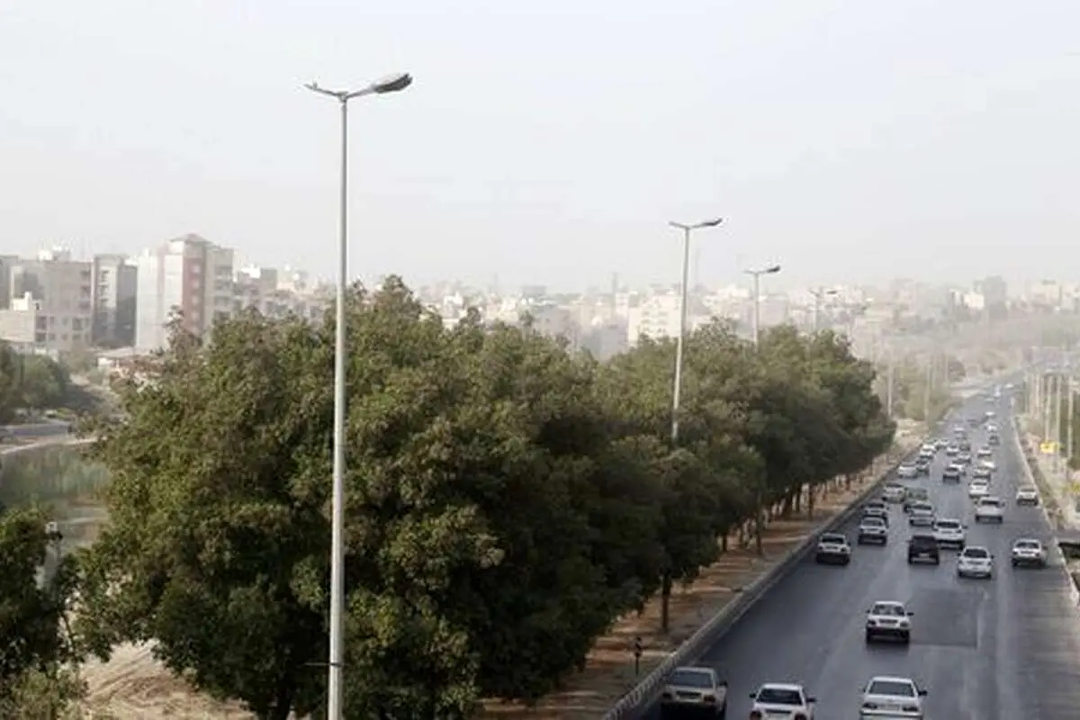 وزش باد شدید در جنوب تهران/ افزایش نسبی دما در روزهای آتی