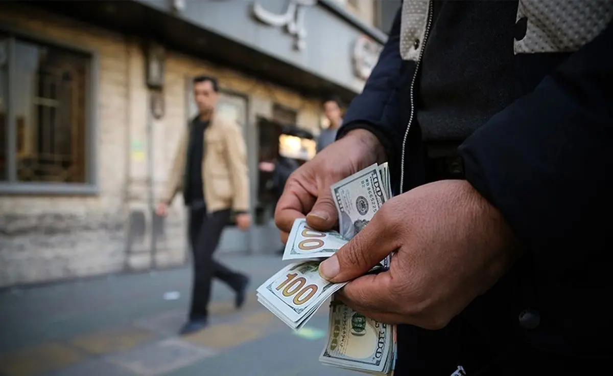 نرخ ارز، دلار، سکه، طلا و یورو چهارشنبه ۱۰ اسفند ۱۴۰۱
