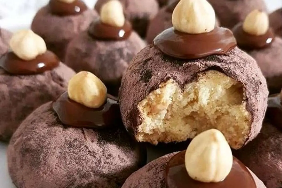 طرز تهیه شیرینی فندقی شکلاتی؛ شیرینی خوشمزه برای نوروز