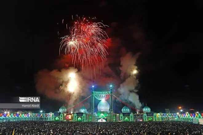 عکس جمکران و گل نرگس