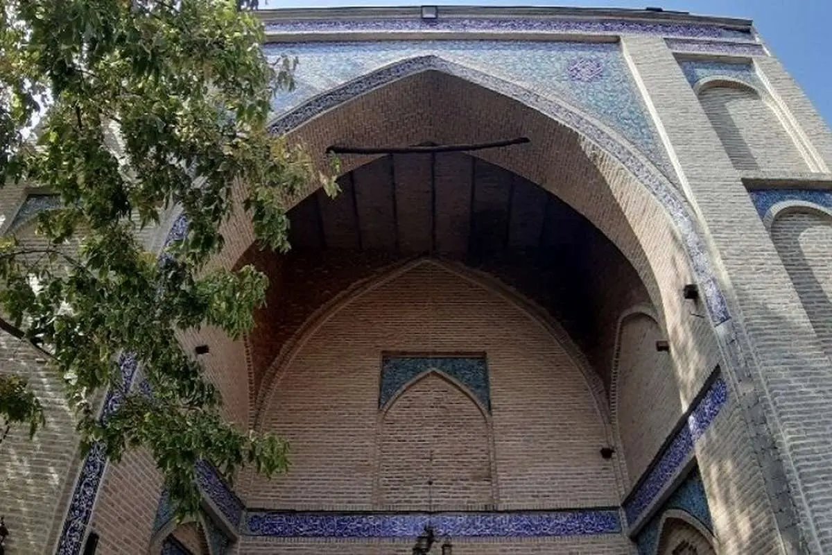 مسجد وقفی داماد ناصرالدین شاه کجاست؟/ محل تحصیل و تدریس شیخ فضلالله نوری را ببینید