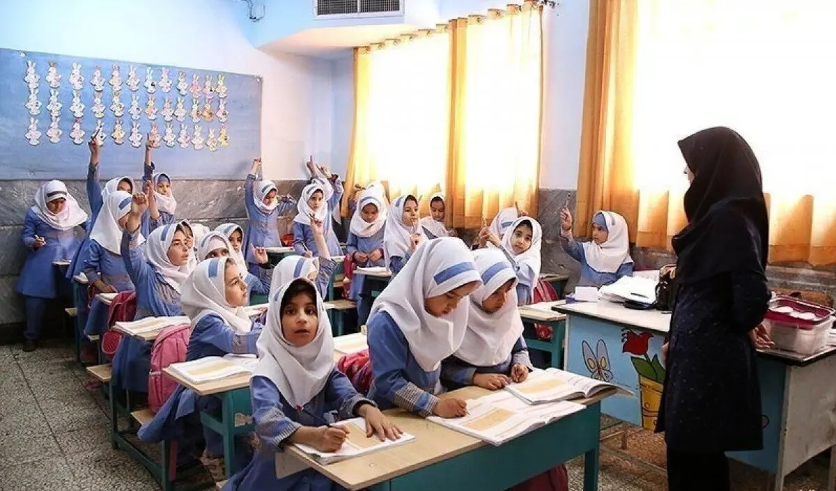 مدارس تا ۲۸ اسفندماه باز هستند