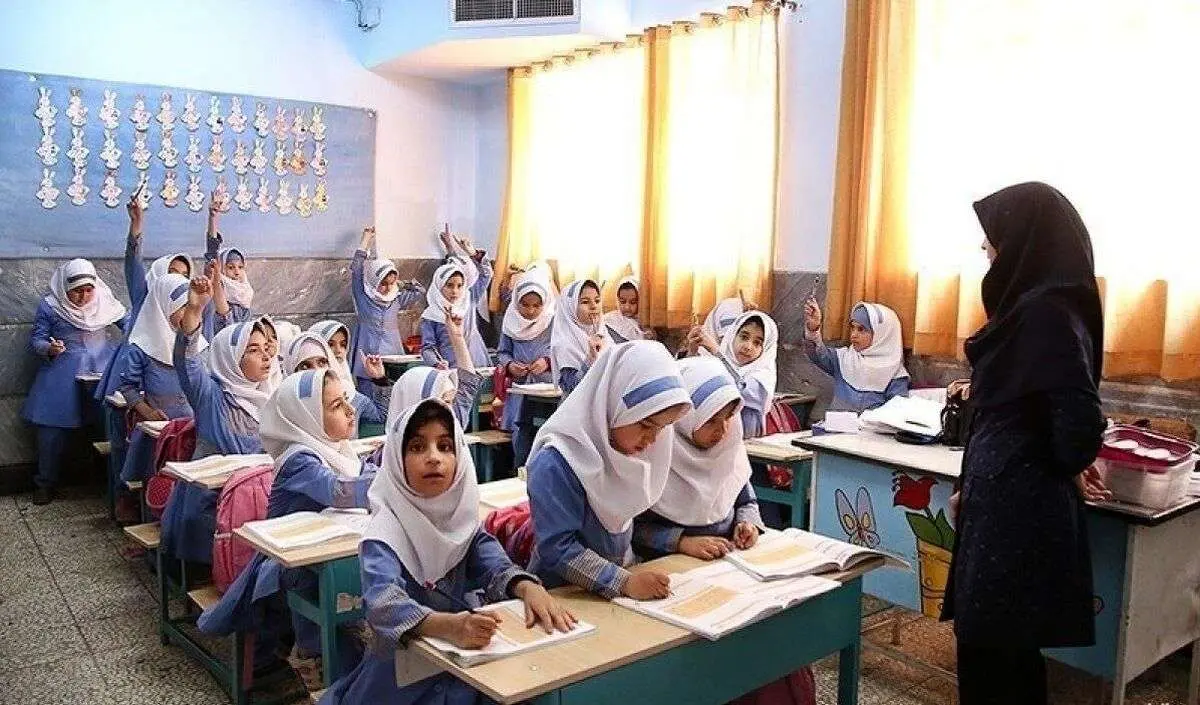 مدارس تا ۲۸ اسفندماه باز هستند