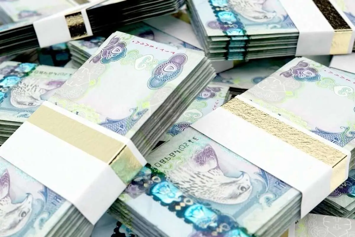 محموله ارزی بزرگ درهم در راه ایران/ صرافان منتظر عرضه حجم بالایی از درهم در بازار
