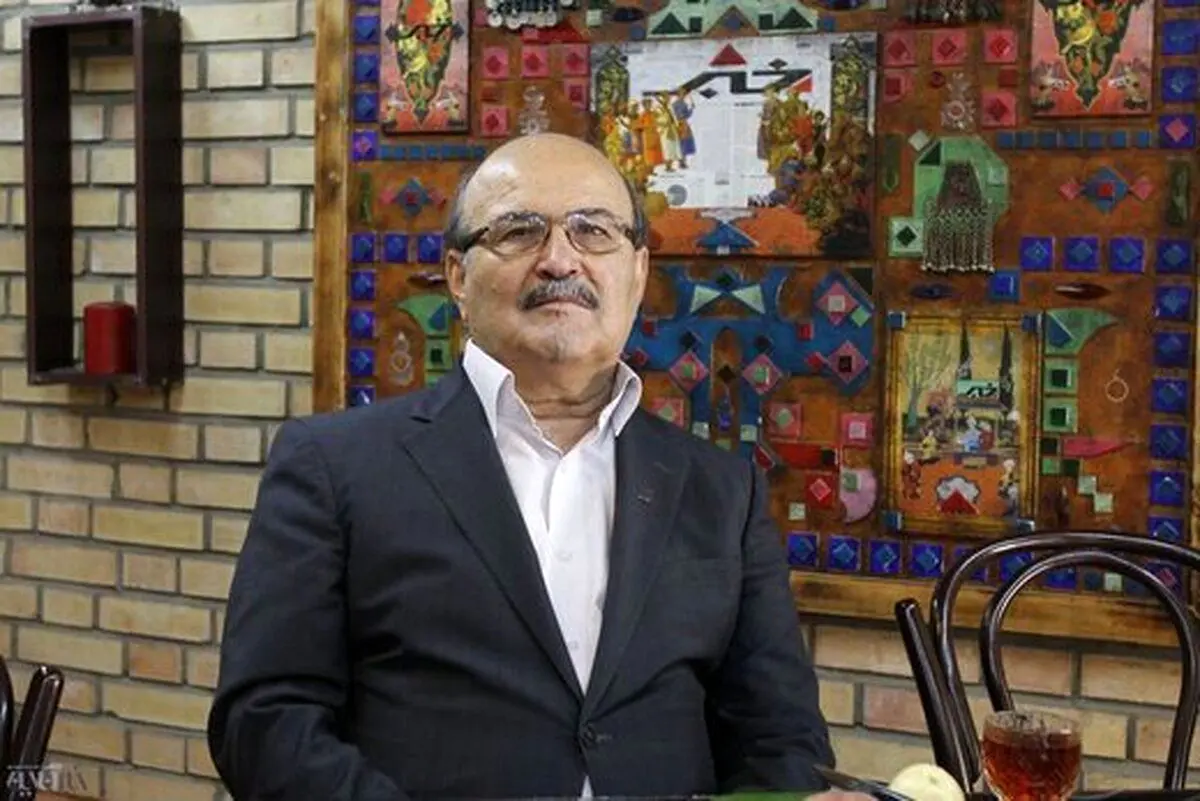 چرا کارمندان مالیات بدهند و اصناف معاف شوند؟