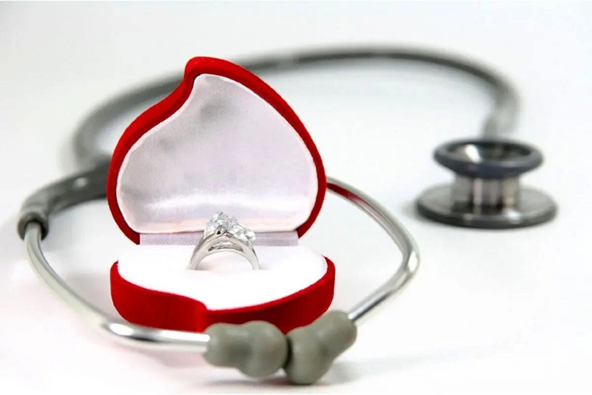 مردان مجرد بخوانند؛ تجرد بلای بدی بر سر قلب‌تان می‌آورد!