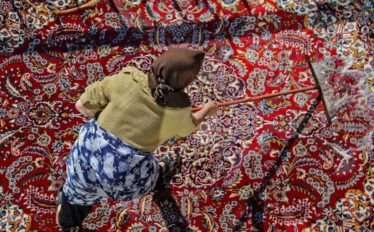 روش‌های کاهش اتلاف آب هنگام خانه‌تکانی