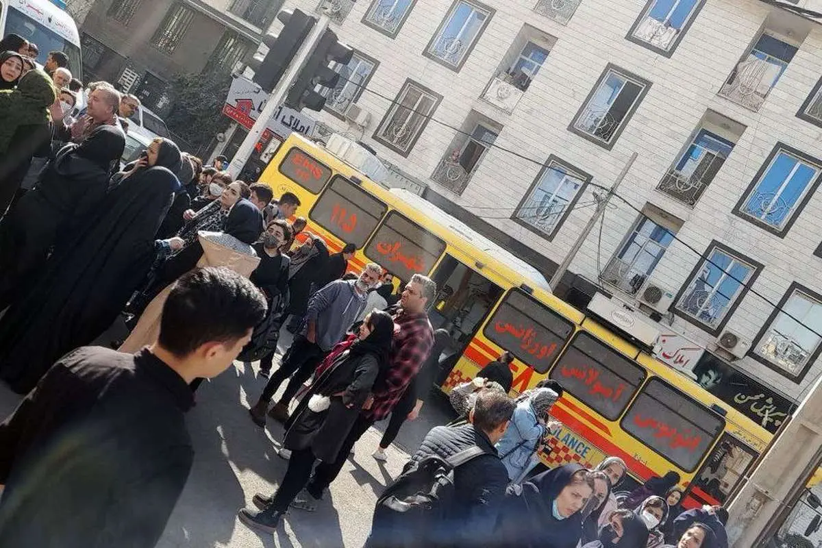 کیهان: مراجع امنیتی افرادی را که درباره مسمومیتها نوشتهاند احضار و بارجویی کنند