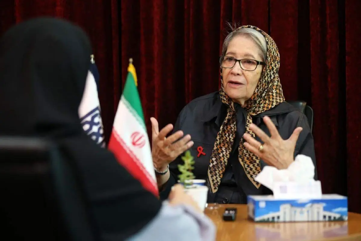 مینو محرز: مسمومیت‌های دانش‌آموزان ویروسی نیست و قطعا پای سَم در میان است