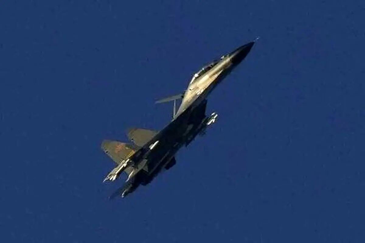 ارتش چین پادشاه خلبان‌ها را رو کرد!
