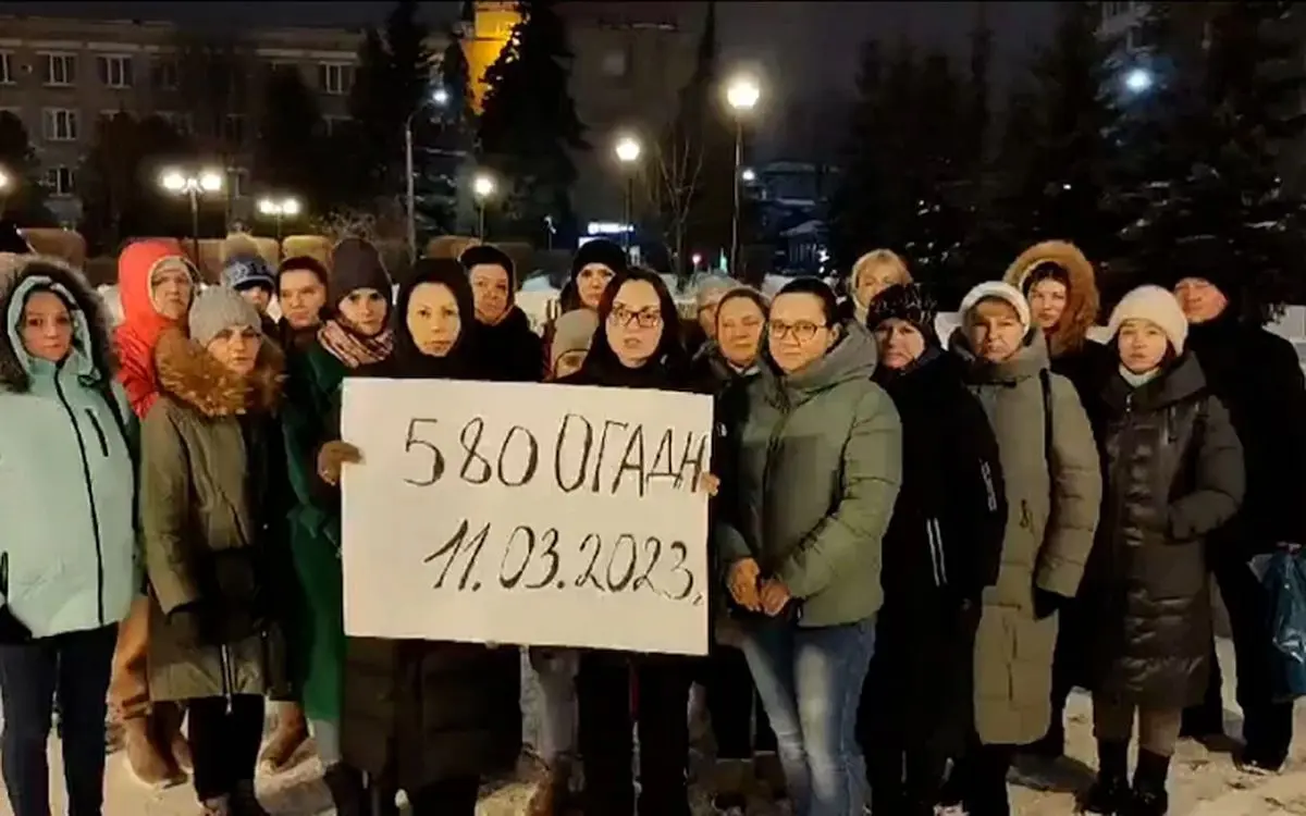 التماس زنان روس به پوتین برای جلوگیری از فرستادن شوهران به چرخ گوشت