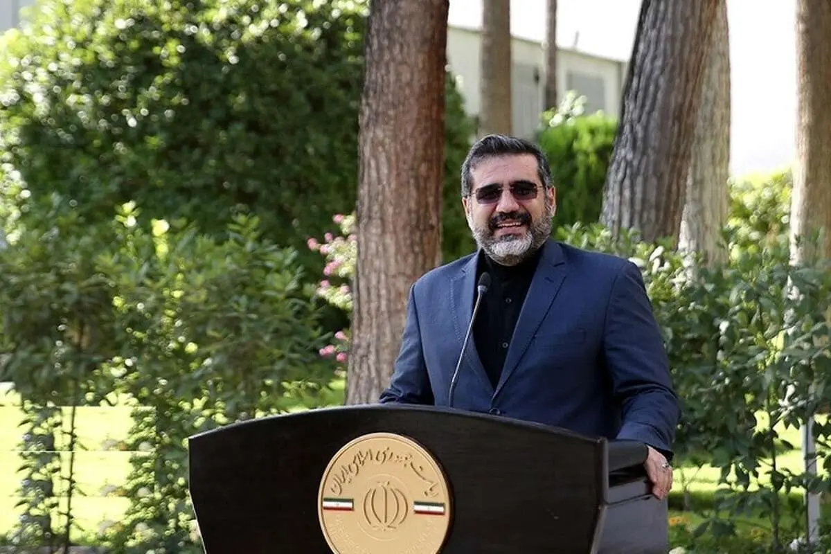 خطاب وزیر ارشاد به بدخواهان ملت ایران: «از عصبانیت بمیرید»