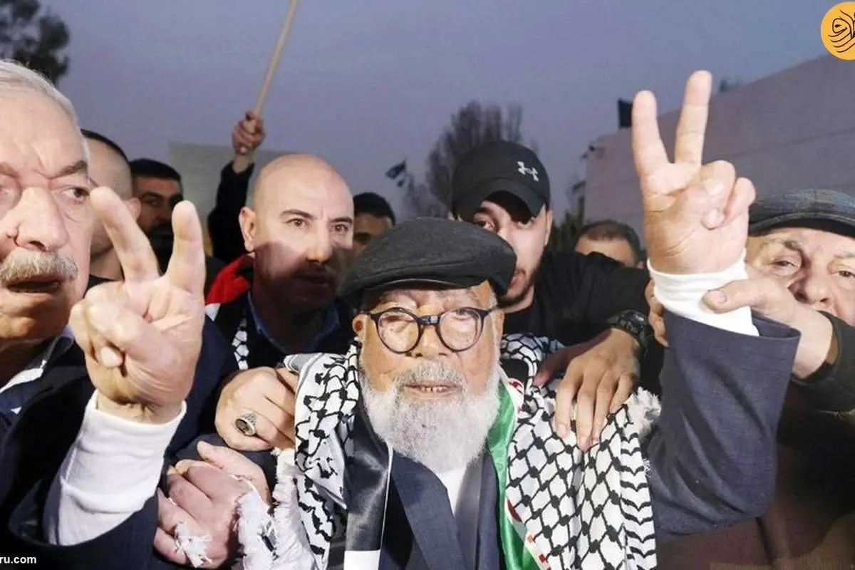 (ویدئو) پیرترین اسیر فلسطینی آزاد شد