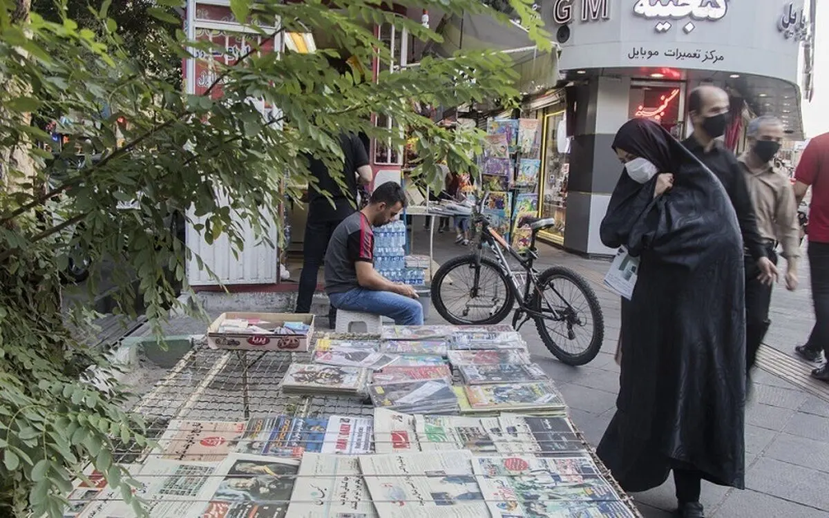 کیهان باز هم خواستار محدود کردن رسانه‌ها شد