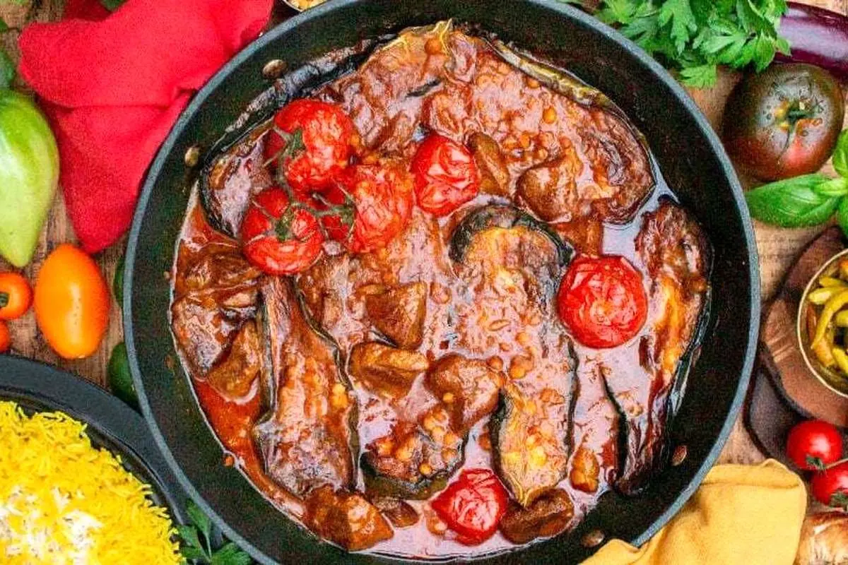 ترفندهایی برای خوشمزهتر شدن خورش بادمجان
