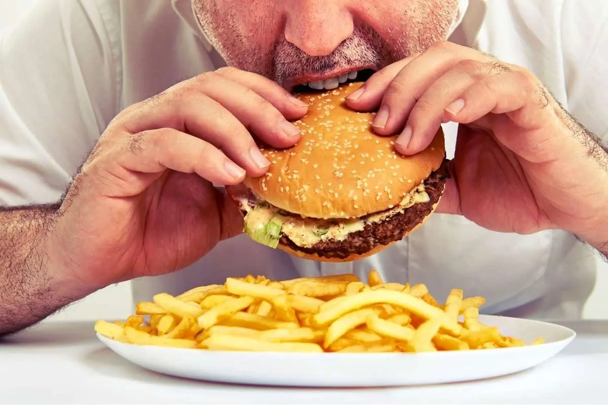 ۵ اشتباه رایج پس از پرخوری