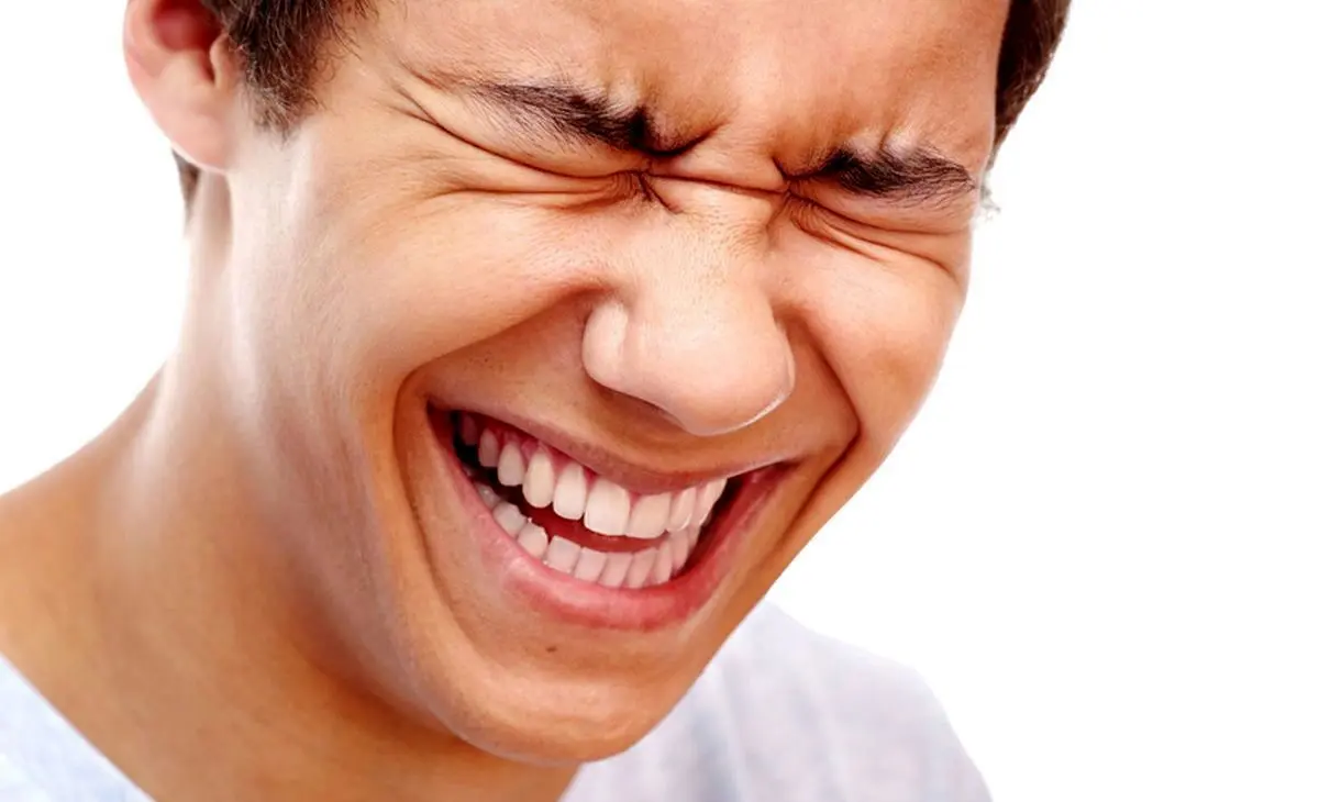 خنده‌هایی که نشان از بیماری دارند