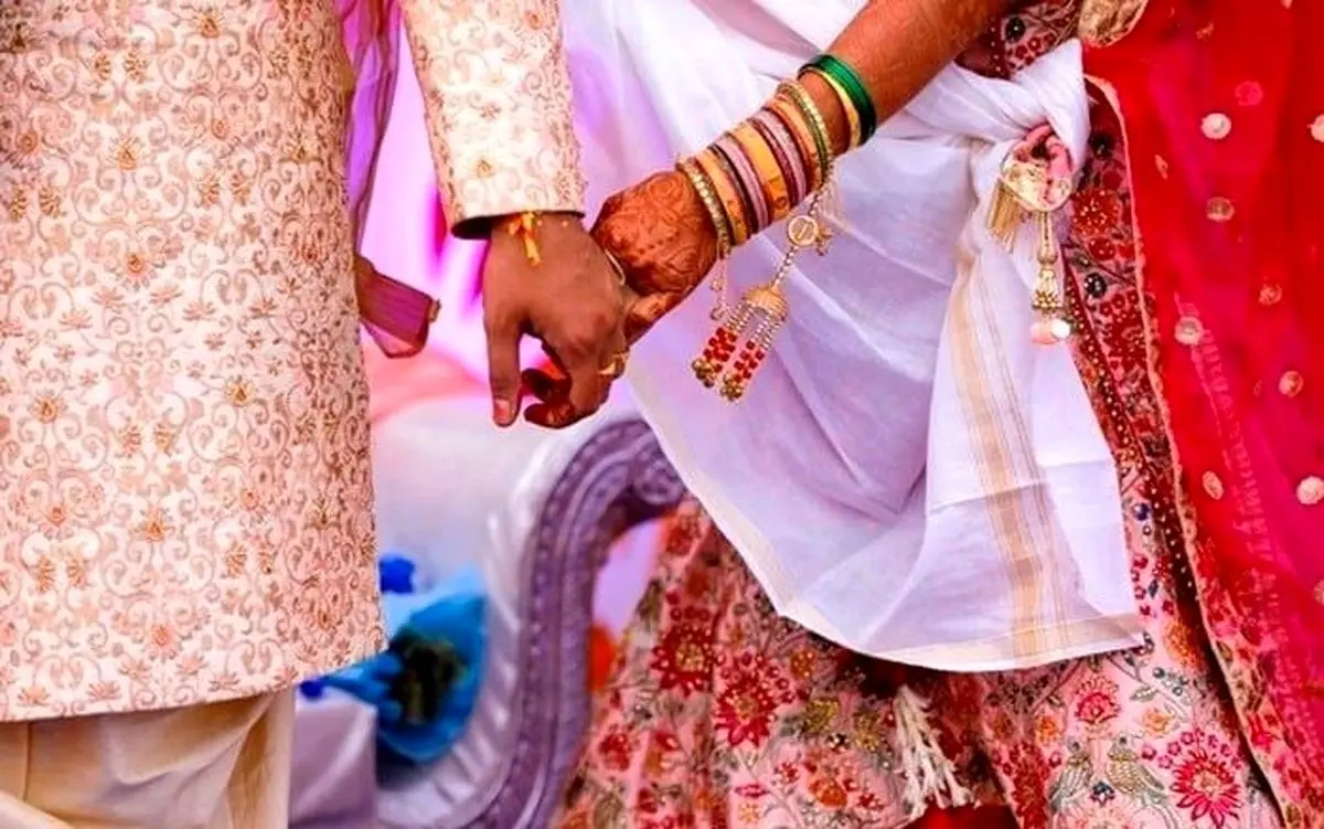 این زن، عروس ۵۰ مرد شد!