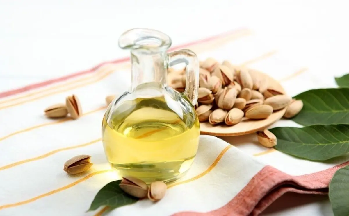 فواید جالب روغن پسته برای بدن