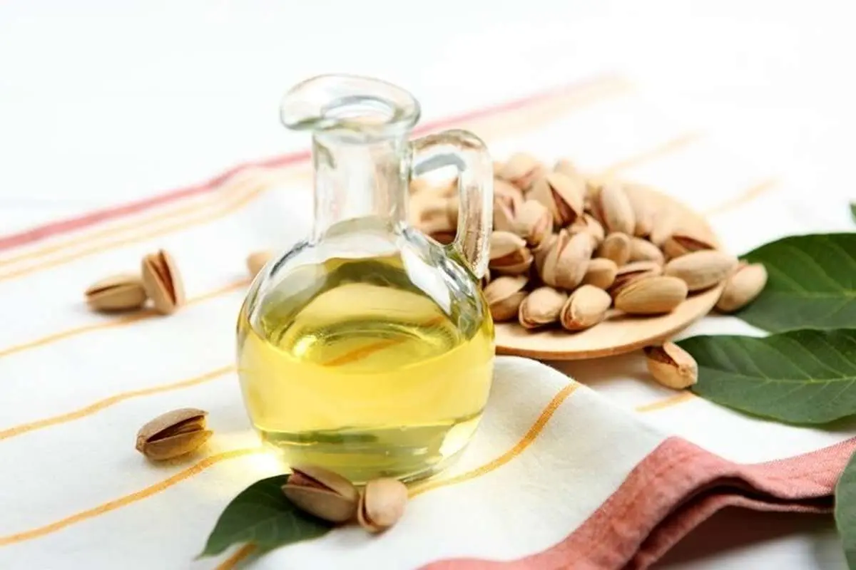 فواید جالب روغن پسته برای بدن