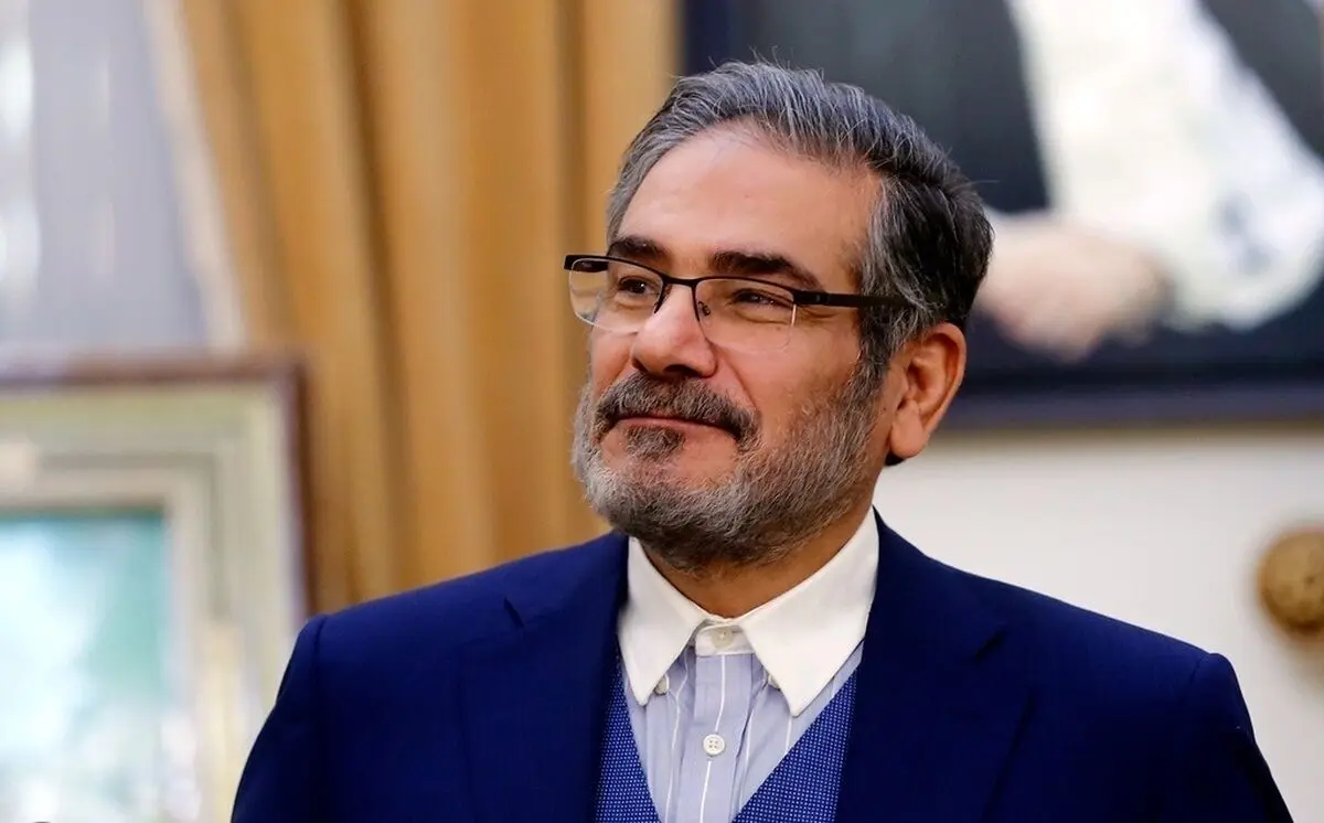 شمخانی عازم عراق شد