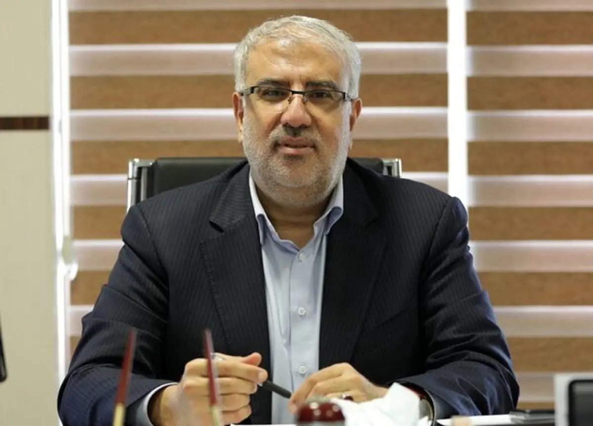 وزیر نفت: محدودیتی در استفاده از کارت سوخت جایگاه‌داران اعمال نشده