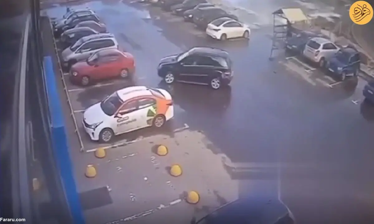 (ویدئو) تصادف یک خودرو با ساختمان نمایندگی