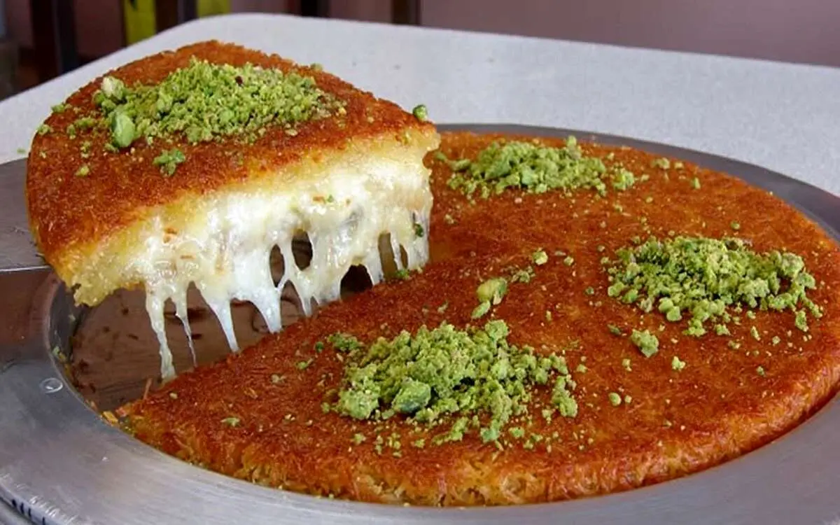 با ۱۰ دسر عربی ساده و خوشمزه برای ماه رمضان آشنا شوید
