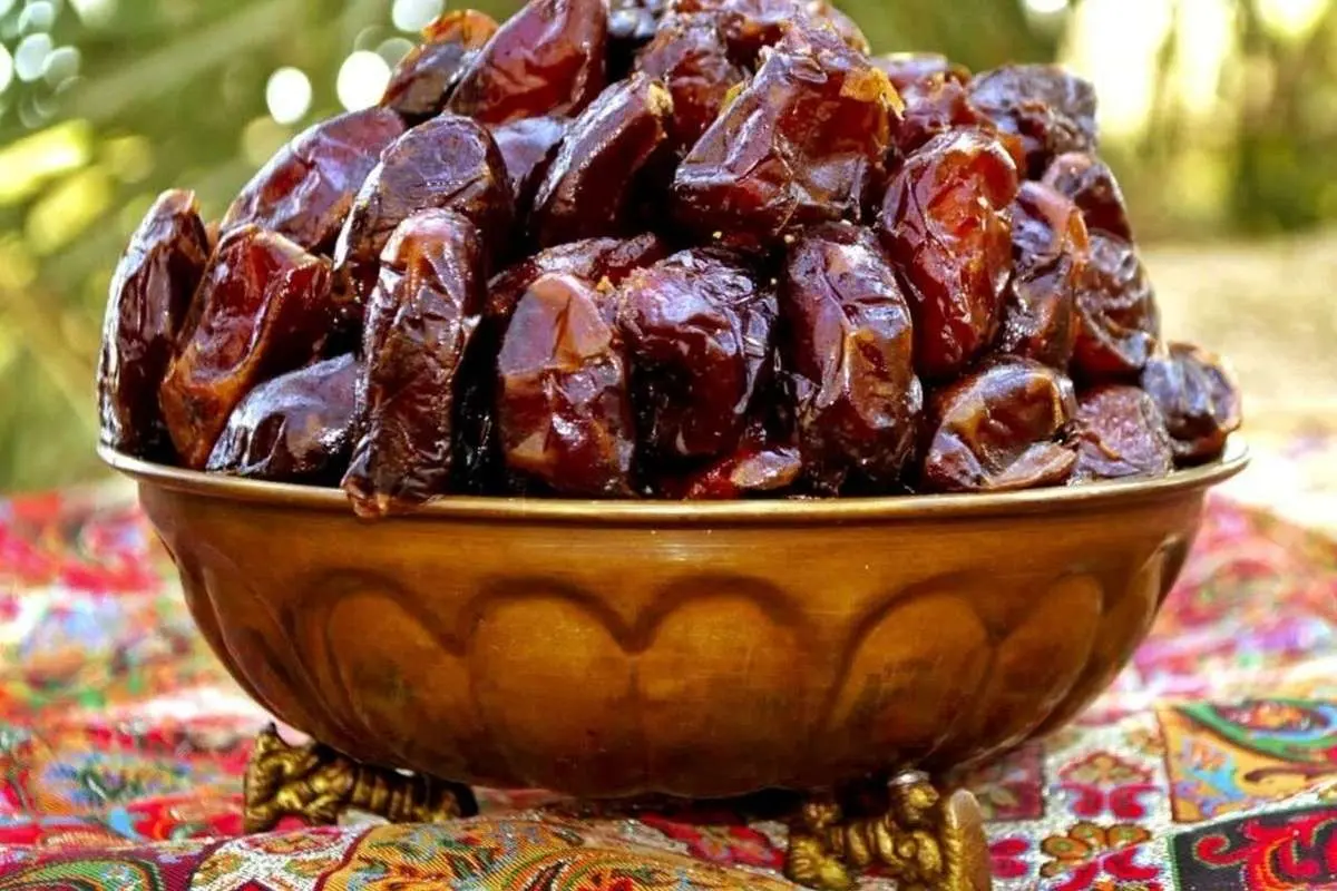 خرمای کبکاب کیلویی ۴۲ هزار تا ۶۶ هزار تومان