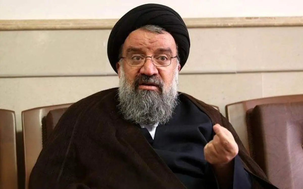 احمد خاتمی: حجاب آقایان این است که لباس با آرم بیگانه نپوشند/ بانوان از حجاب به عنوان نعمت استفاده کنند