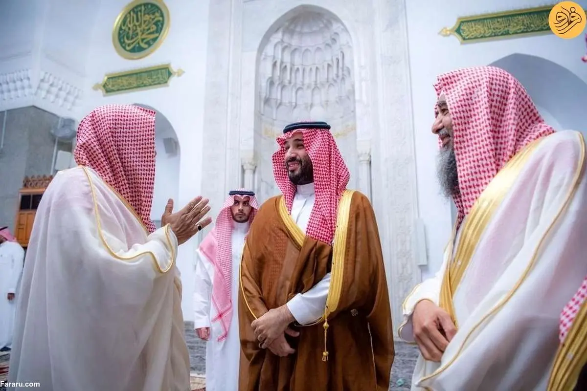 (ویدئو) محمد بن سلمان در اولین مسجدی که در تاریخ اسلام بنا شد