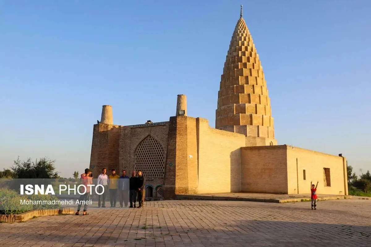 (تصاویر) آرامگاه یعقوب لیث صفاری