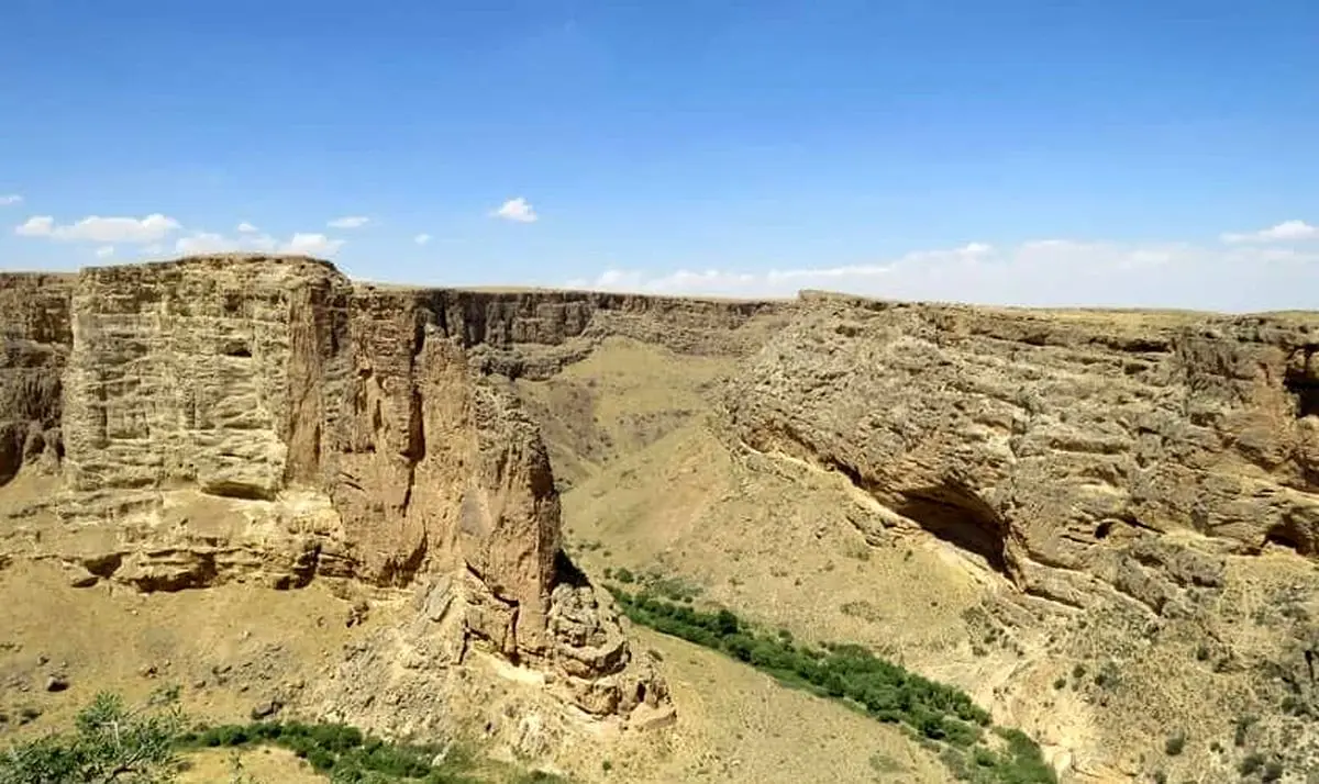 «دره شاهان ایران» در کجا قرار دارد؟/ با کهن‌ترین کتیبه صخره‌ای ایران آشنا شوید