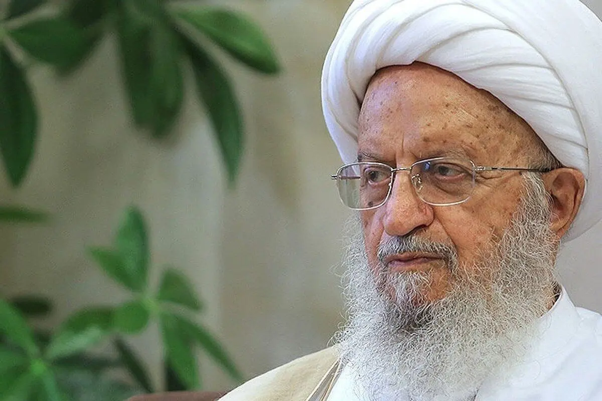 توضیح دفتر آیت‌الله مکارم درباره فتوای برداشتن حجاب در مراکز خارج از کشور