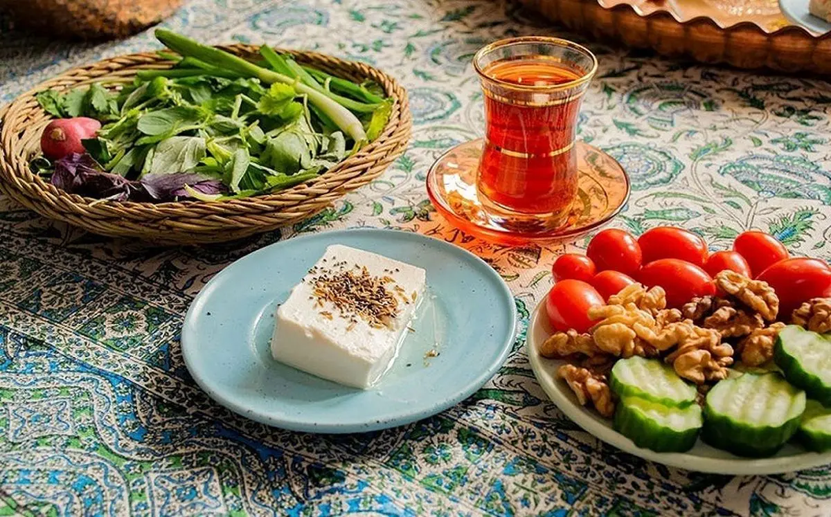 «افطار» را با این مواد غذایی شروع کنید/ از خوردن این نوشیدنی‌ها در وعده «سحری» بپرهیزید
