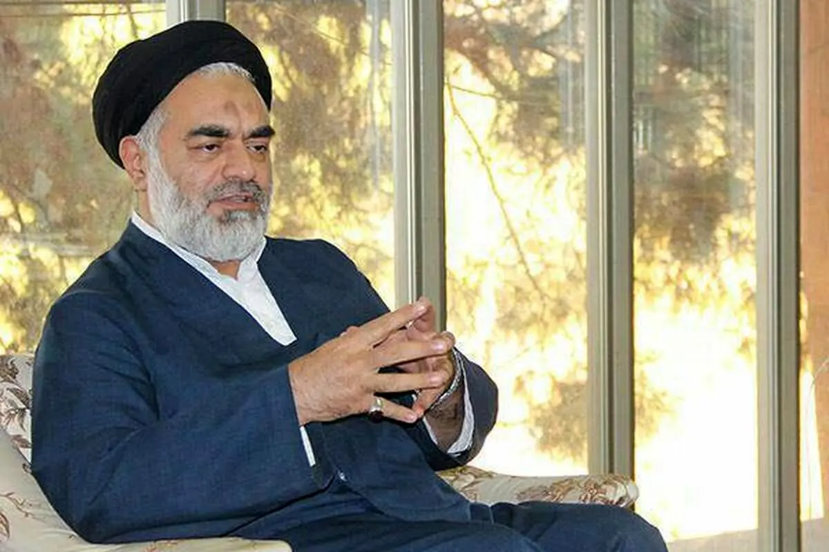 عضو خبرگان: کشف حجاب جرم است نسبت به آن بی‌تفاوت نباشید