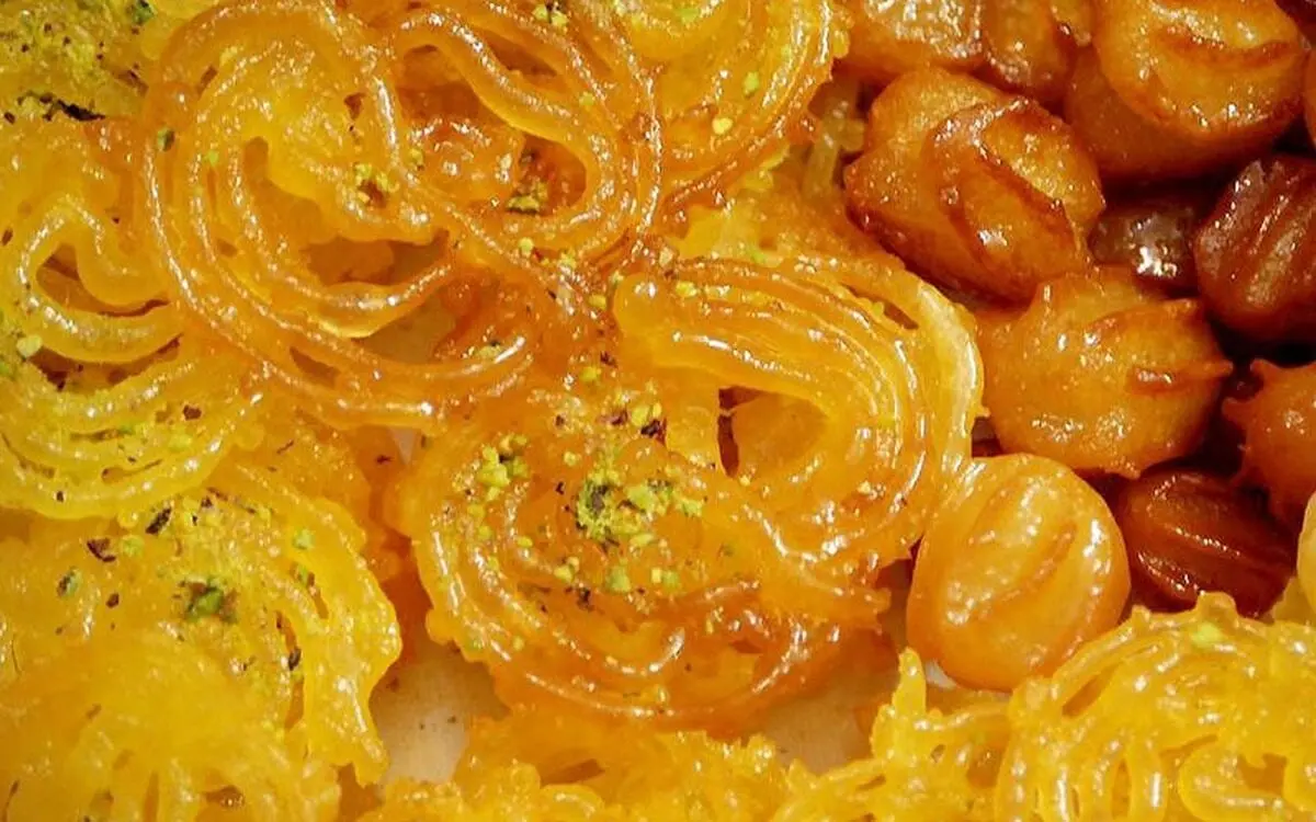 طرز تهیه زولبیا با نشاسته گل به روش قنادی