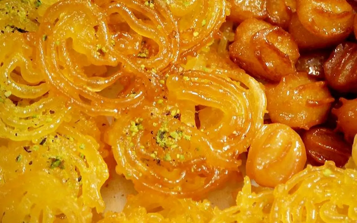 طرز تهیه زولبیا با نشاسته گل به روش قنادی