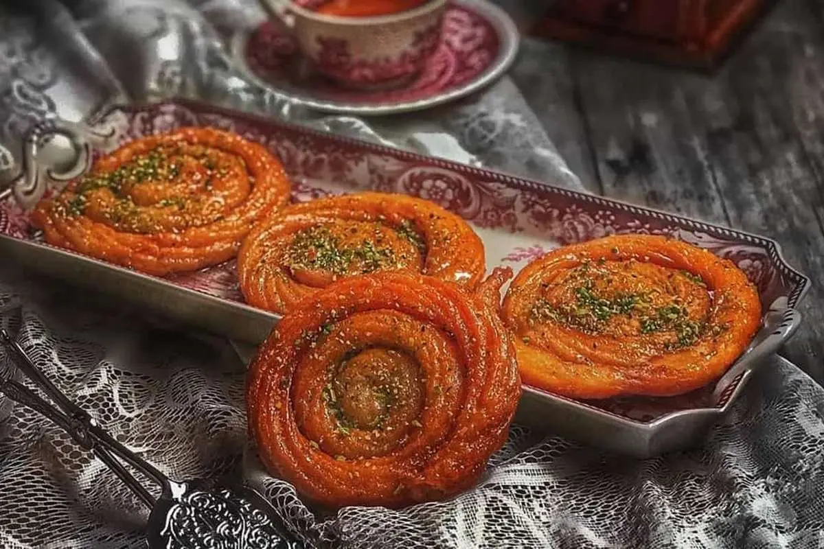 طرز تهیه بامیه ترکی؛ شیرینی خوشمزه سفره افطار