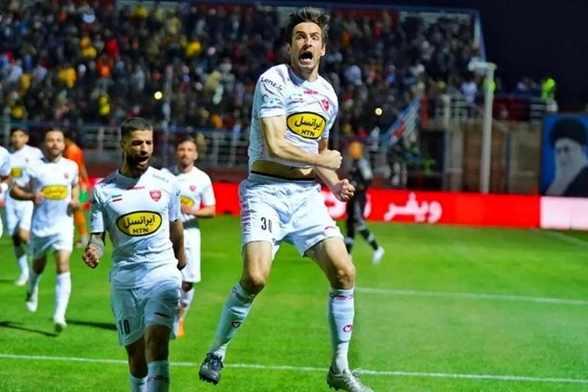 پرسپولیس مس را شکست داد و در کورس قهرمانی ماند