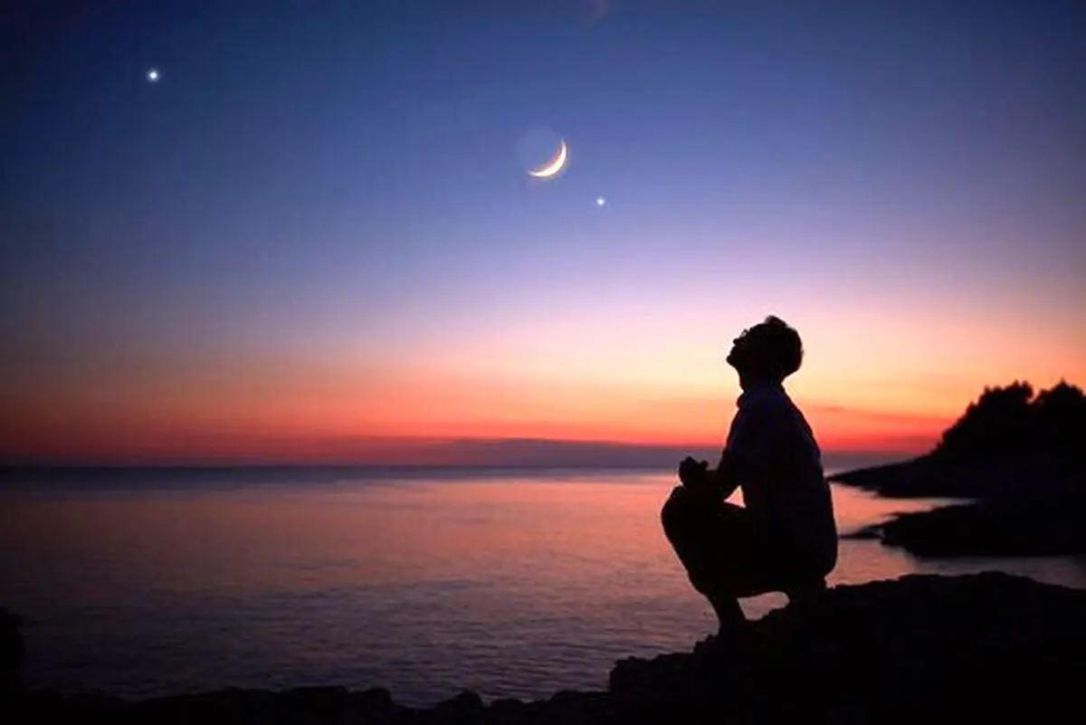 زمین چند ماه دارد؟