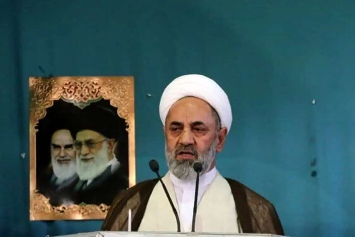 امام جمعه رفسنجان: اگر مسئولان درباره بیحجابی اقدام نکنند ما اقدام میکنیم/ اماکن تاریخی را هم پلمب میکنیم