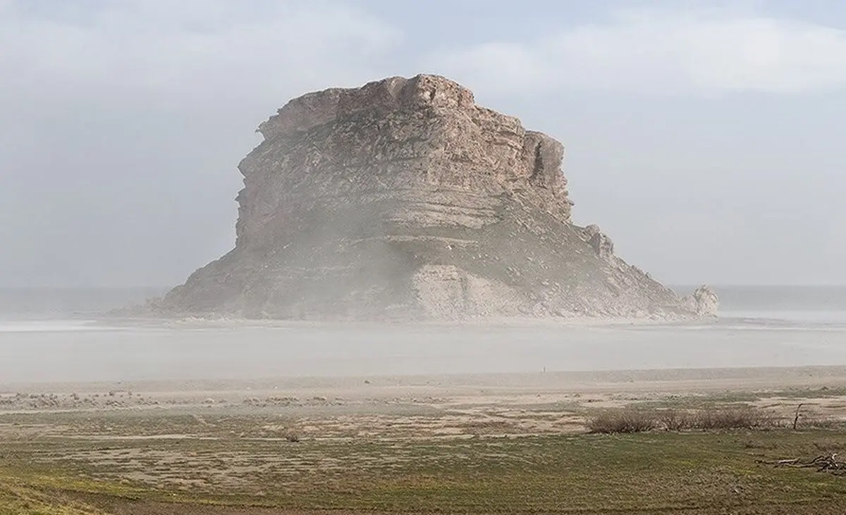 ویدئویی از توفان نمک در دریاچه ارومیه