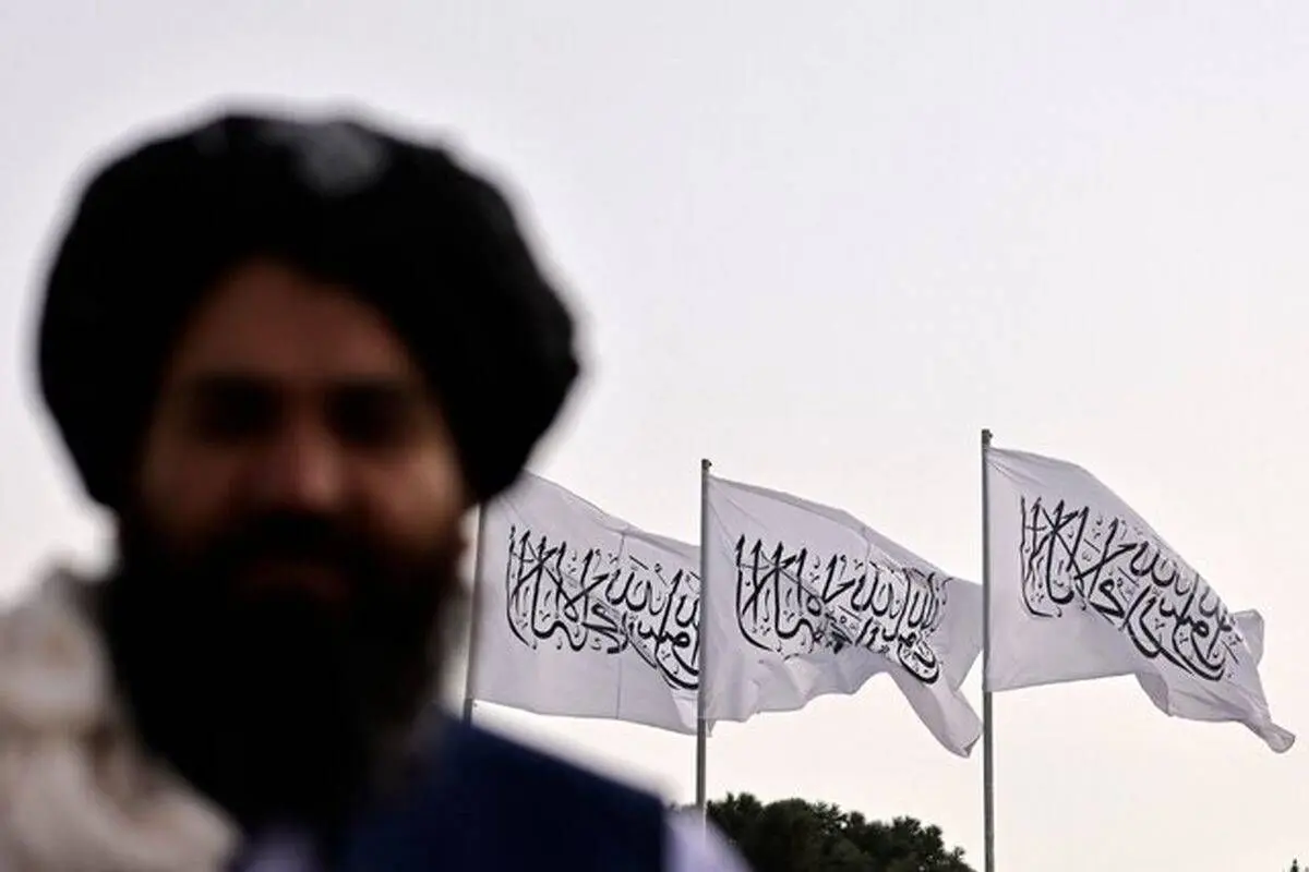 امر به معروف شلاقی؛ ۱۰۰ ضربه شلاق بابت نخواندن نماز و عدم حضور در مسجد!